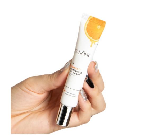 Contorno de ojos con vitamina C antimanchas Sadoer x 20 g
